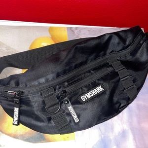 Super functional gymshark belt bag / outdoor and travel Fanny pack
